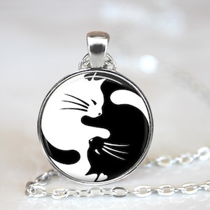 Yin Yang-hanger kat – inclusief gratis geschenkverpakking