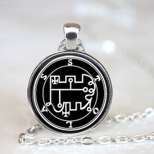 Stolas Sigil Pendant Necklace: Satanic Occult Seal, Witchcraft Ritual