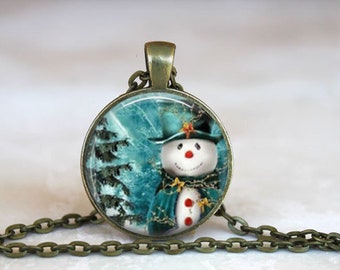 GiftJewelryShop Bronze Retro Style Santa and Frosty The Snowman Vintage Keys Charm Pendant Necklace GiftJewelryShop Bronze Retro Style Santa and Frosty The Snowman Vintage Keys Charm Pendant Necklace