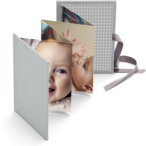 Small Photo Book, Accordion Photo Book with 8 Photos, Custom Brag Book