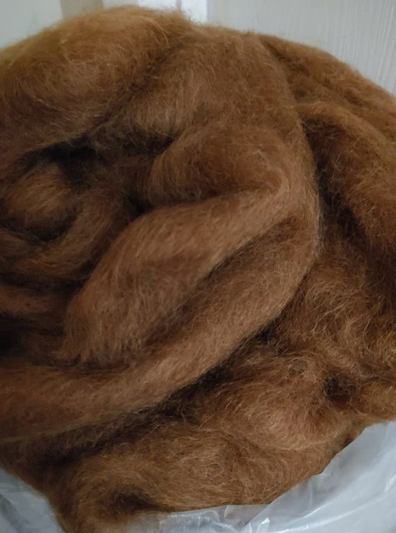Alpaca Roving - Medium Brown