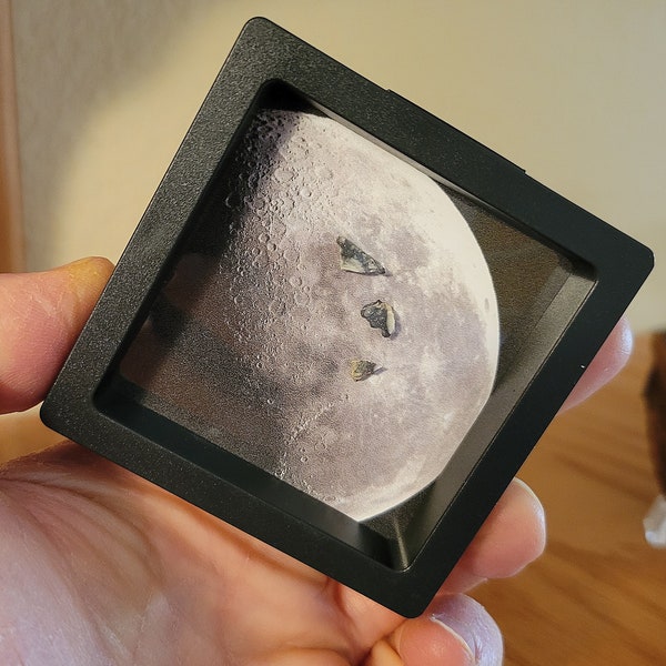 3 XL MOON ROCKS - Floating Display- Collector Edition- 251mg of Lunar Meteorite +Certificate & id card - Plus Free Sci-Fi eNovel