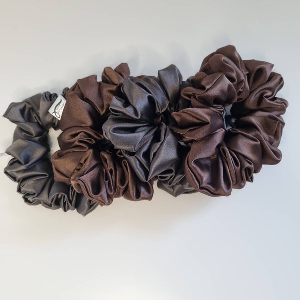 Seiden Scrunchie, Silk, Oversized Satin Scrunchie  "Talia" and "Koko", Großes Haargummi