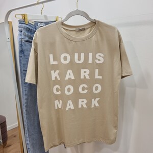 Oversized Round Neck T-Shirt Statement Print weiß, Louis Karl Coco Mark Beige