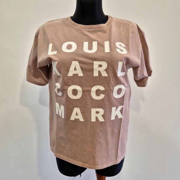 Oversized Round Neck T-Shirt Statement Print weiß, Louis Karl Coco Mark