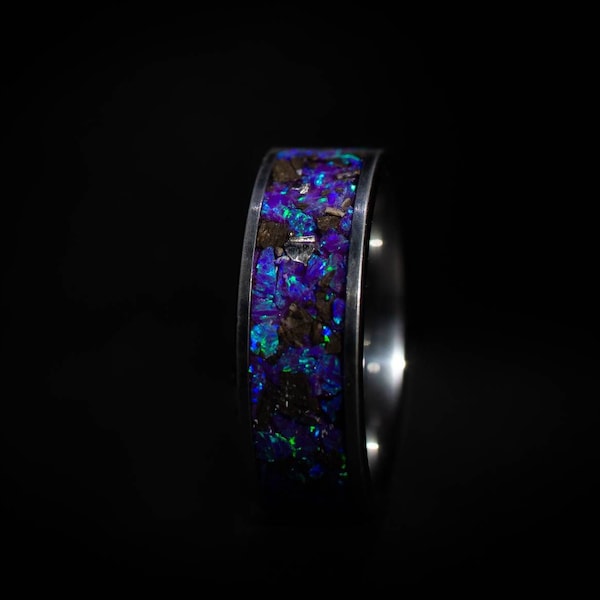 Stegosaurus, Meteorite, Opal and Amethyst ring 8mm wide