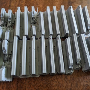 Bulk Lot 28mm Terrain Concrete Traffic Barriers