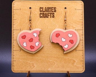 Heart Sugar Cookie Earrings SVG | Valentine's Day Earrings Laser File | Cute Dangle Earrings SVG | Glowforge Earring File | Heart Earrings