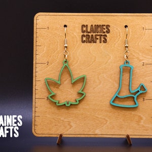 Boucles d'oreilles feuille de cannabis SVG | Lot de boucles d'oreilles en marijuana pour limage laser | Bang boucle d'oreille SVG | Pendantes d'oreilles | Fichier SVG Glowforge | Téléchargement numérique