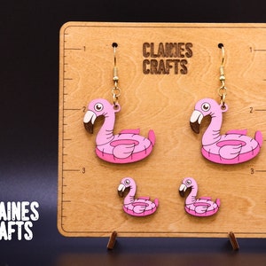 Flamingo Earring SVG Cut File | Flamingo Pool Floatie Laser File | Glowforge Files | Summer Earrings SVG | Dangle/Stud Earrings | Beach SVG