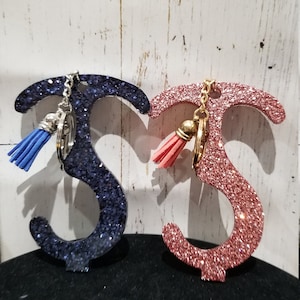 Touchless Door Opener | Keychain | Glitter Keychain | Door Opener | Touchless Door Handle Opener