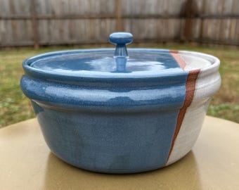 Vintage 1 Qt Round Covered Casserole Dish Blue Danube Japan