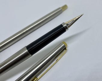 Vintage Parker 180 Fountain Pen& Ballpoint Set- XM - NEEDLE Pt M Nib- Converter