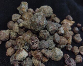Raw Natural Almandine Garnets from The Otters Eye Garnet Claim, Darrington WA