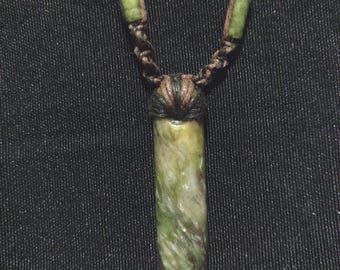 Handmade "Green and Gold" Jade Pendant, Tree Frog Claim, Darrington, WA, Macrame Necklace