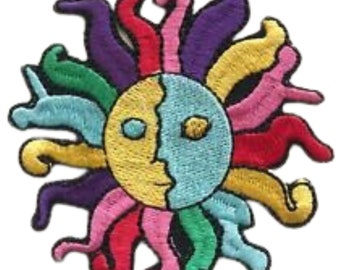 Colorido arco iris sol hierro en parche bordado coser en aplique