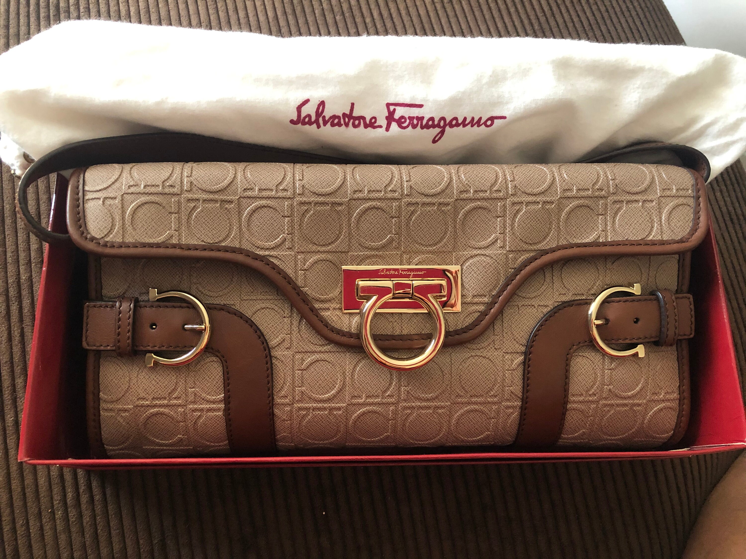 Ferragamo Bags for Women on Sale  FARFETCH