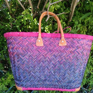 Straw basket tote, shopping basket, market or beach basket