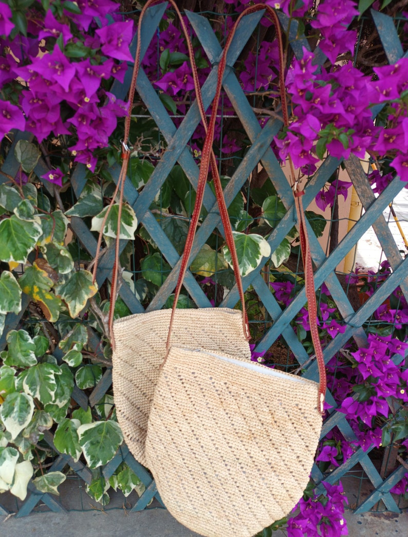 Sac raphia fait-main, sac bandoulière fait en crochet