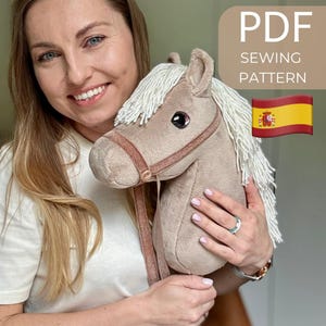Spanish: Sewing Pattern Hobby Horse Isabela, Stuffed animal foto tutorial, Horse on a stick PDF, Summer games for kids