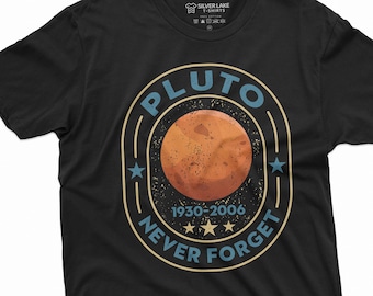 Pluto vergeet nooit 1936-2006 Shirt Universe Shirt Trendy Science Tee Astronomy Lover Gift Tee Retro Space Tee Shirt Esthetische Universe Tee