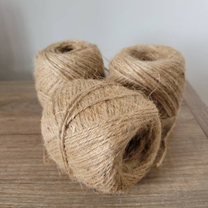 Natural Jute Twine 250 yards (750 ft) | Home & Garden Supply | Decorative Twine | Wedding Decor | Dried Flower Crafts | Rustic Wedding