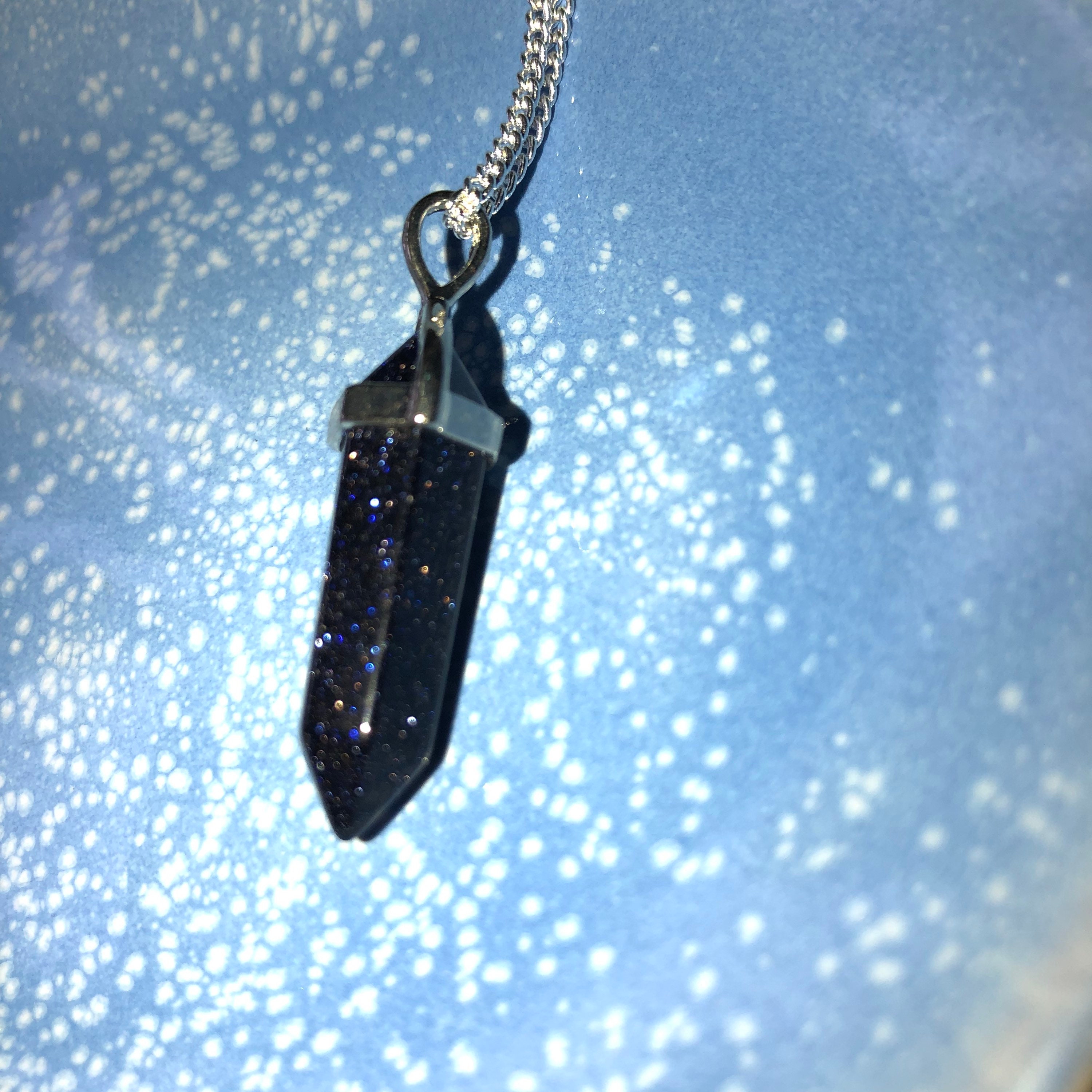 Blue Sandstone Crystal Necklace Blue 