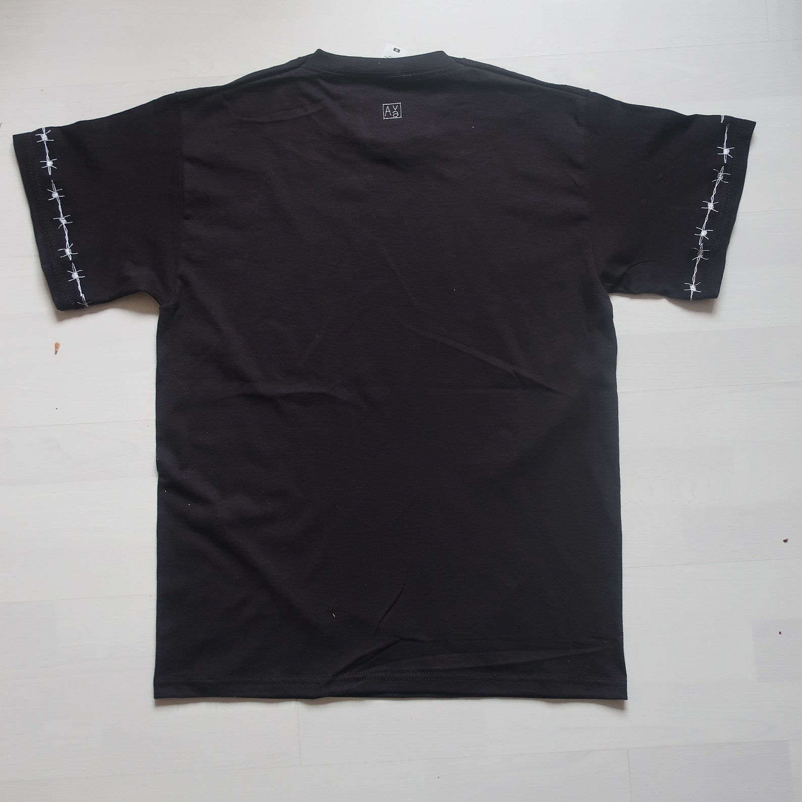 Black Barded Wire Unisex Tshirt | Etsy