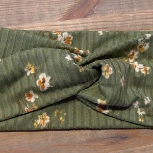 Green with Cream and White Flowers, Soft Twist Turban Headband, Twist Headband, Headbands for Women, Women's Headbands, Yoga Headband