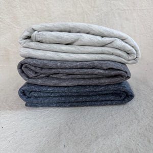 Tela de jersey de mezcla de algodón para camisetas por media yarda, material elástico de punto suave para camisetas, ropa de estar en casa, ropa de bebé, costura y bricolaje.