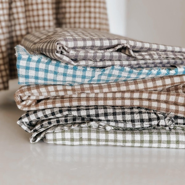 Tessuto ecologico traspirante e morbido in misto lino e cotone a quadretti per cucire, abbigliamento, arredamento per la casa e artigianato fatto a mano.