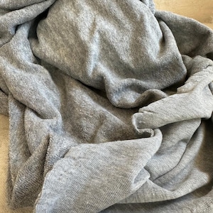 Tejido de rizo esponjoso 100 % algodón orgánico: tejido suave, absorbente y ecológico para coser prendas, ropa de bebé y ropa de estar cómoda. imagen 8