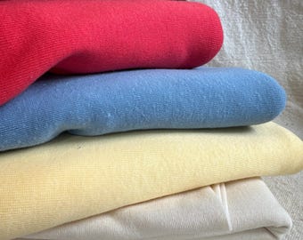 Tejido de punto canalé 1x1 por medio metro, 100% algodón, fabricado en EE. UU. Tejido de punto canalé elástico suave para puños, tops y ropa de estar por casa. Tejido de alta calidad para prendas de vestir.