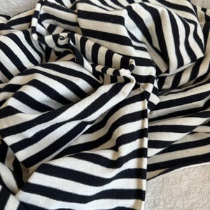 Premium 100% Organic Cotton Jersey Stripe Soft Breathable Cotton Fabric for T-Shirts Dresses Baby Clothes DIY Sewing Projects