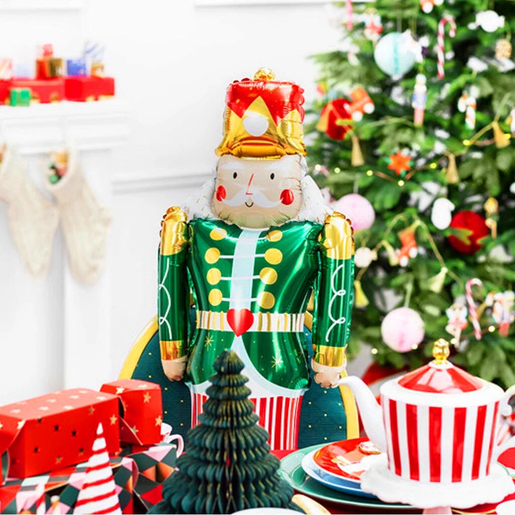 Giant 3D Standing Nutcracker Foil Balloon, Festive Nutcracker Balloon ...
