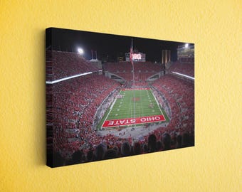 Cuadro decorativo del estadio de fútbol americano de Ohio, impresión en lienzo de una noche de partido multitudinaria, decoración deportiva universitaria para la cueva del hombre, la habitación de deportes o la pared de la residencia estudiantil.