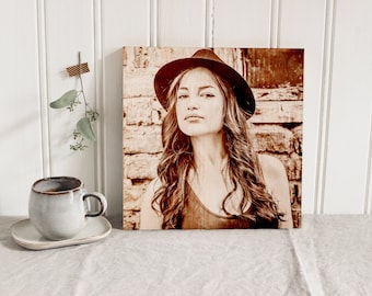 Handcrafted Personalized Photo on Wood - Customizable Christmas Gift