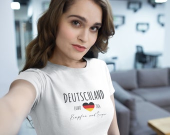 Cooles Damen T Shirt mit Deutschland Herz und dezentem Kämpfen und Siegen Schriftzug | EURO 2024 Shirt | Deutschland Fan | Frauenfußball