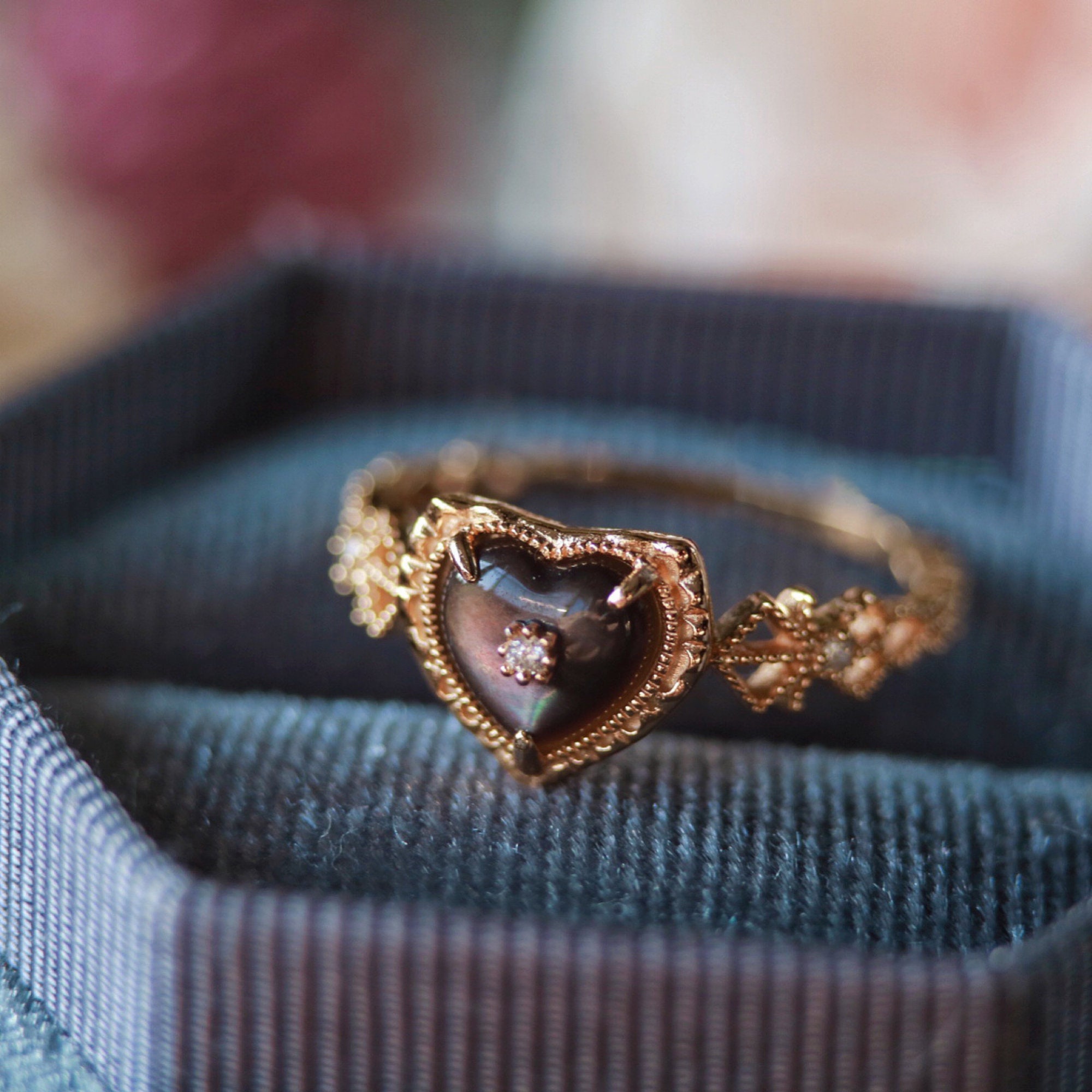 Heart ring with Diamonds and 18k solid gold – Vivien Frank Designs
