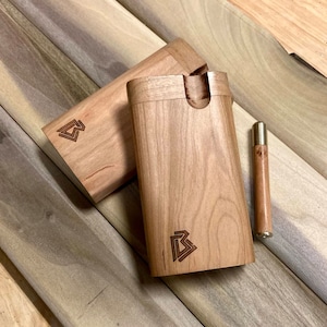 Cherry Wood Short Dugout (3.5&quot;) w Bat/One Hitter Pipe