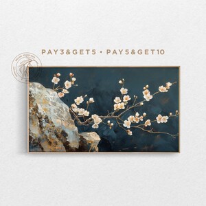 Op de afbeelding: Een schilderij van een witte kersenbloesemtak met delicate roze bloemen tegen een donkerblauwe achtergrond. De tak groeit uit een getextureerde rots met gouden accenten. De tekst "PAY 3 & GET 5 • PAY 5 & GET 10" staat bovenaan de afbeelding.