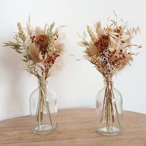 Small bouquet and vase, mini bouquet of dried flowers, bouquet and vase for event table decoration, baptism and wedding centerpiece