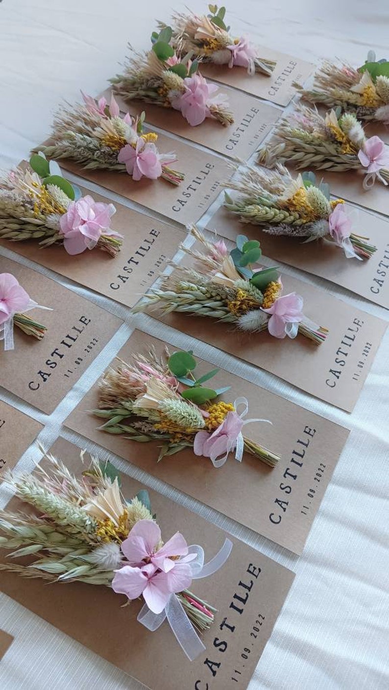 Carte de fleurs séchées, papier kraft avec petit bouquet de fleurs séchées, fleurs séchées et stabilisées, idée cadeau, petites attentions 10 cartes