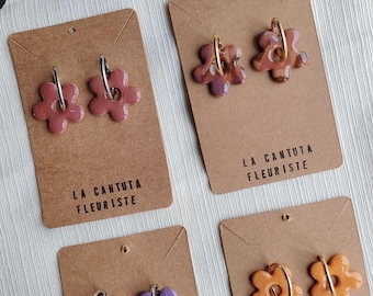 BOUCLES D'OREILLES interchangeables fleurs, creoles en argile polymère vernis, petites fleurs colorées, pampilles fleurs