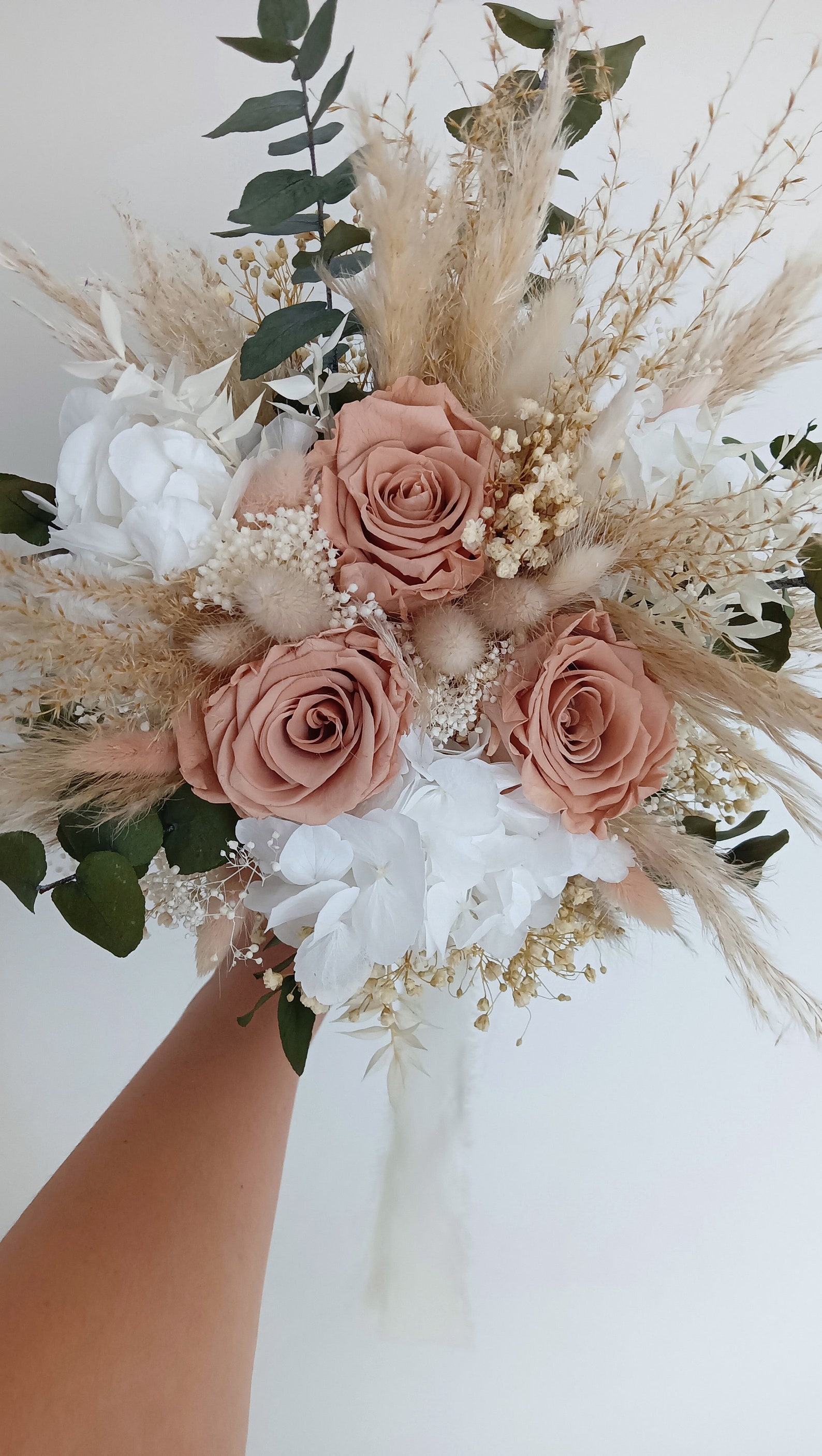 Bouquet de mariée bohème avec rose, Gypsophile et pampa, bouquet de ...