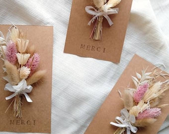 Carte de fleurs séchées, papier kraft avec petit bouquet de fleurs séchées, fleurs séchées et stabilisées, idée cadeau, petites attentions