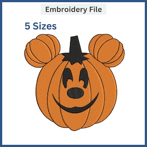 Puede incluir: Una calabaza naranja con una cara y orejas de Mickey Mouse negras. La calabaza tiene un tallo negro y una sonrisa tallada. El texto "5 Sizes" está encima de la calabaza.