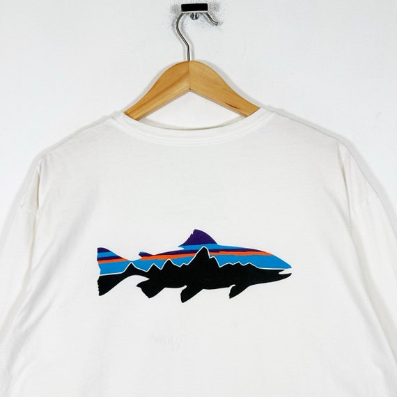 Patagonia fish logo long sleeve T-shirt 100% organic cotton MEDIUM