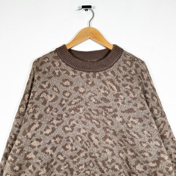 Vintage 90s Knit Leopard Patterned Sweater - image 2
