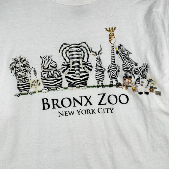 Vintage 2001 Bronx Zoo New York City Graphic Tee - Gem